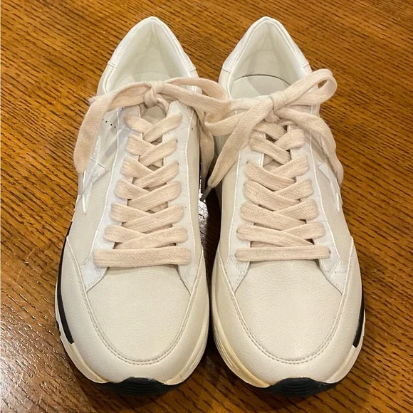 NWOT White Raven Star Sneakers in Cream/Black in Size 6M - Picture 1 of 5